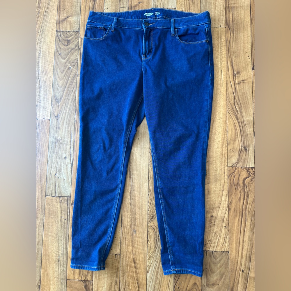 Women’s Old Navy Super Skinny Rockstar 24-7 Sculpt 14p